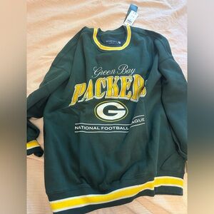 NWT! Abercrombie & Fitch - Green Bay Packers Sweatshirt
